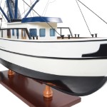 B044 Shrimp Boat Model 